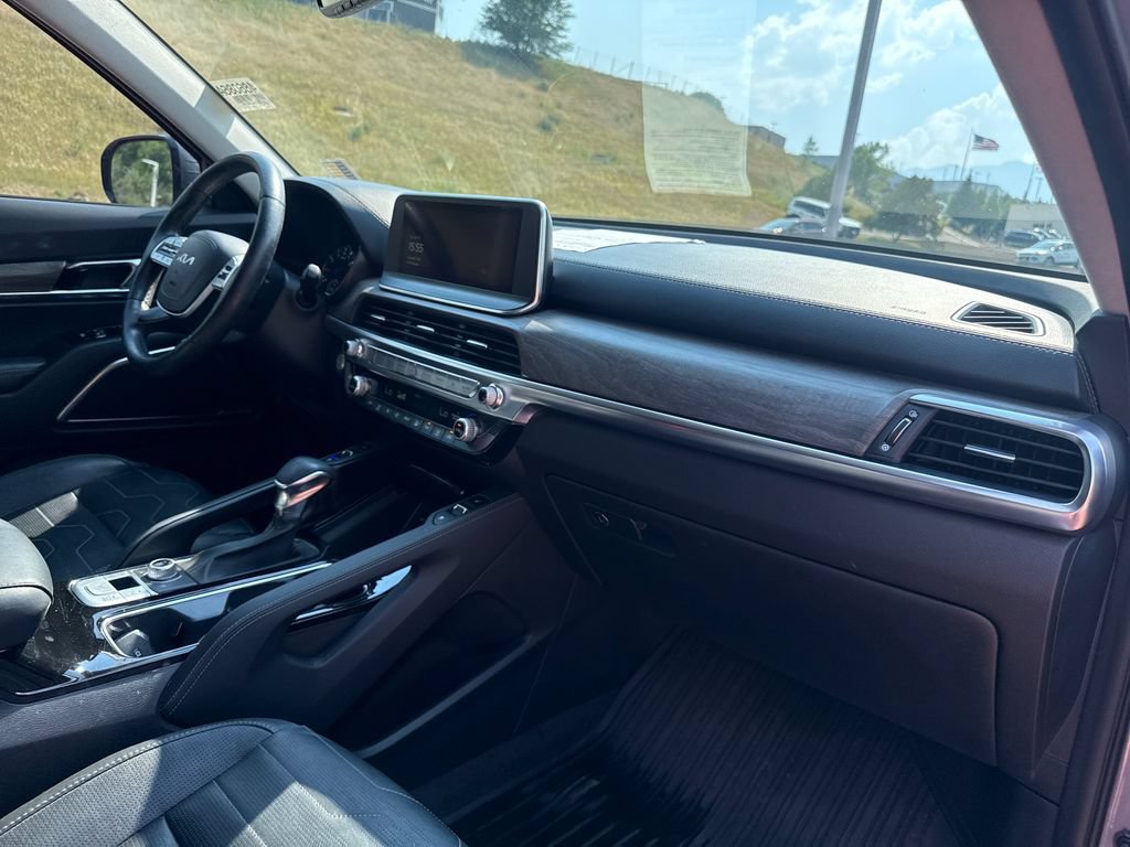 Used 2022 Kia Telluride SX w/ SX Prestige Package AWD/4WD image 34