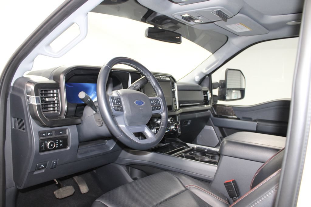 Used 2023 Ford F250 Lariat w/ Lariat Ultimate Package AWD/4WD image 26