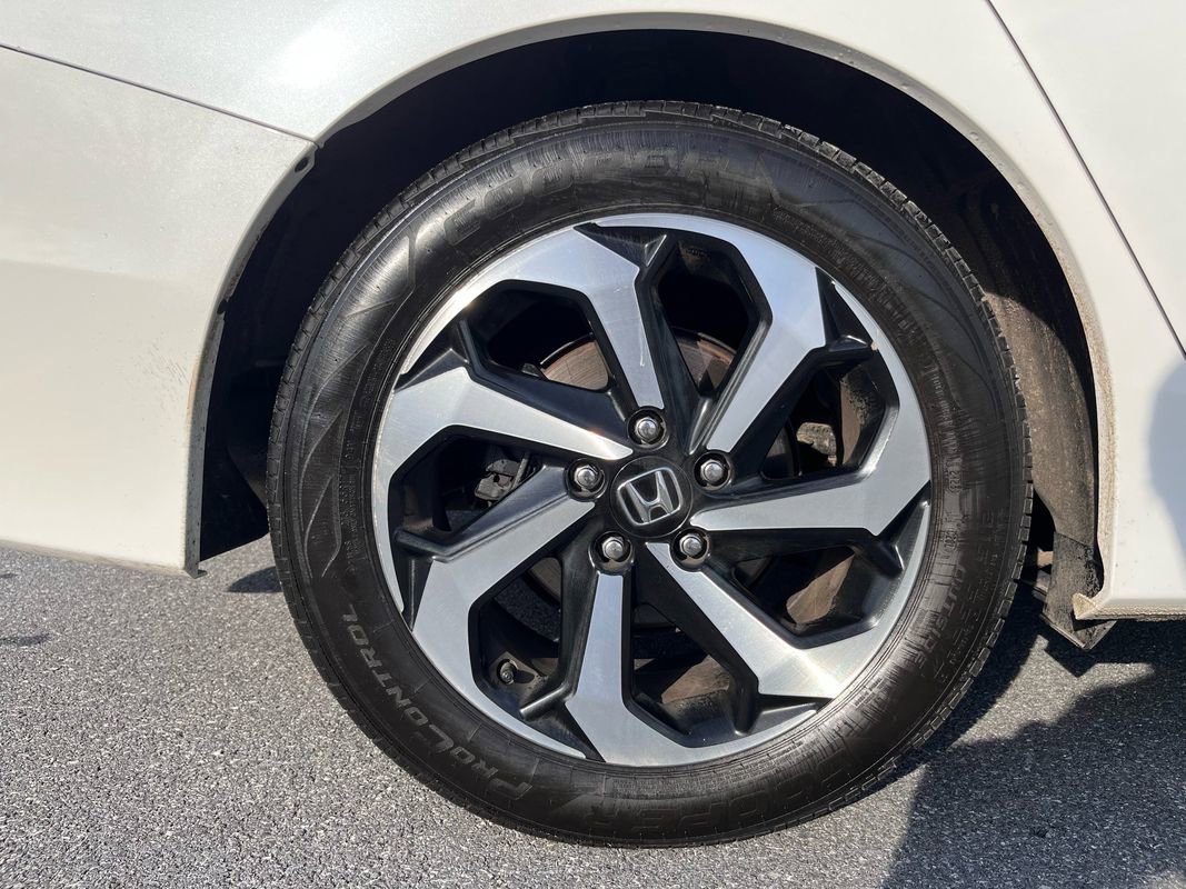 Used 2017 Honda Accord EX-L image 26