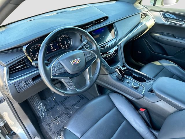 Used 2024 Cadillac XT5 Premium Luxury AWD/4WD image 9