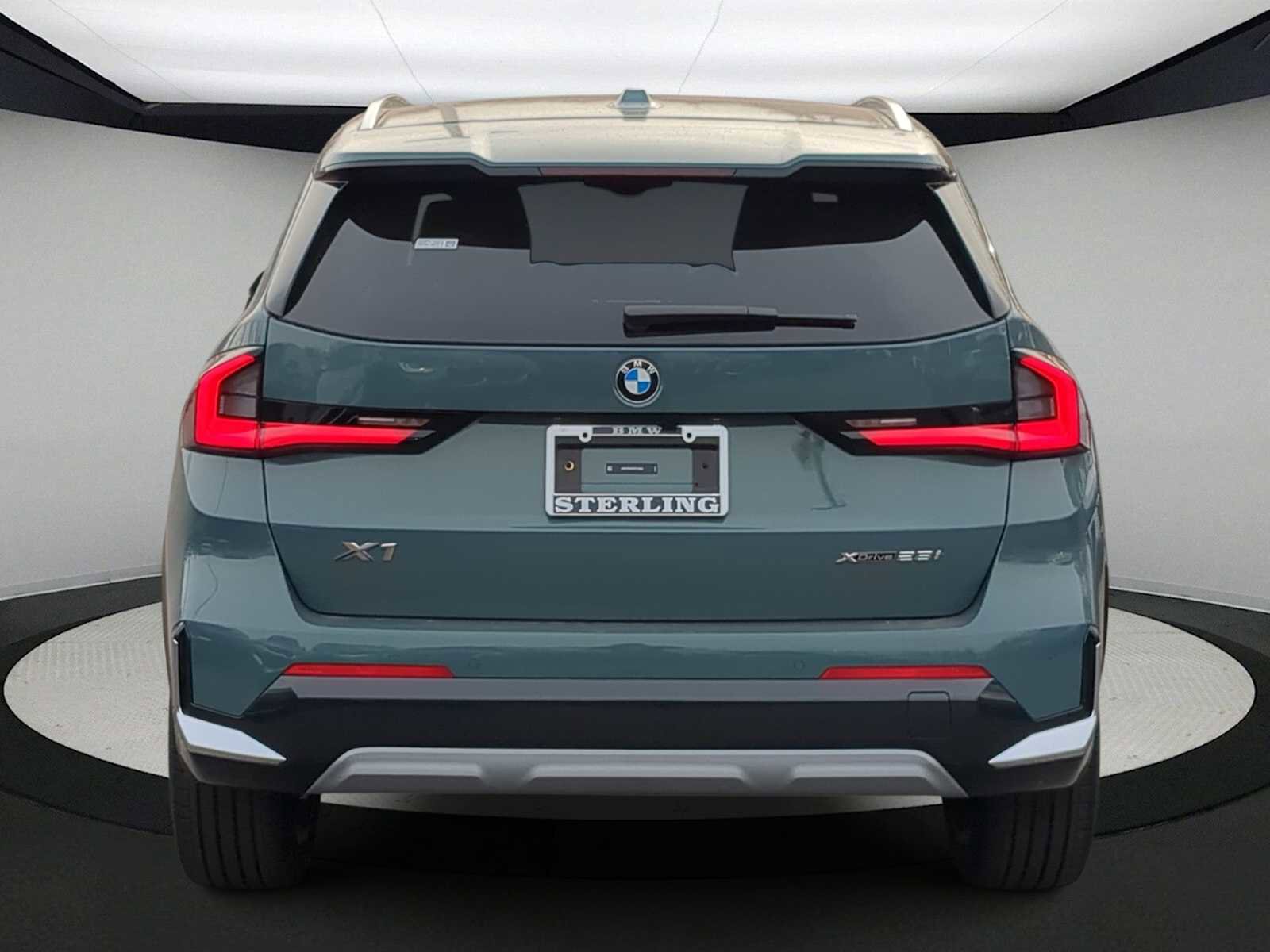 Used 2026 BMW X1 xDrive28i w/ Technology Package image 7