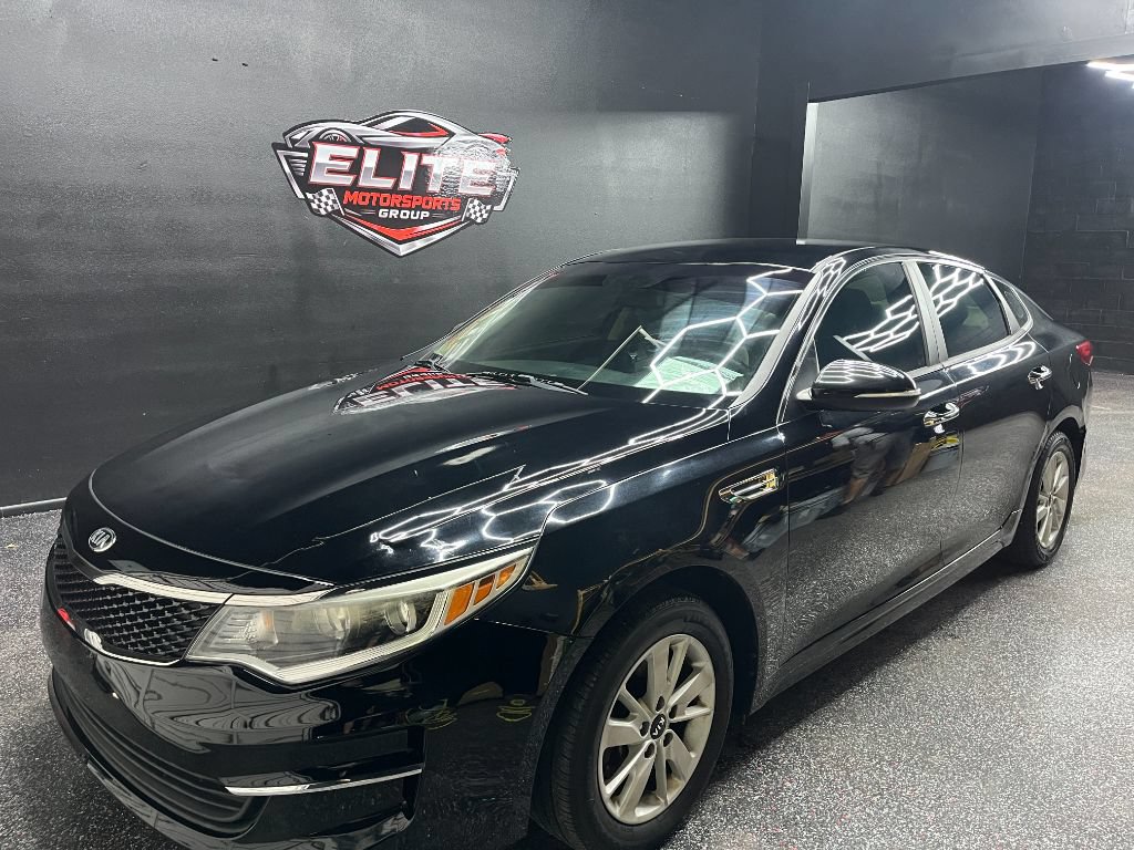 Used 2018 Kia Optima LX FWD image 1