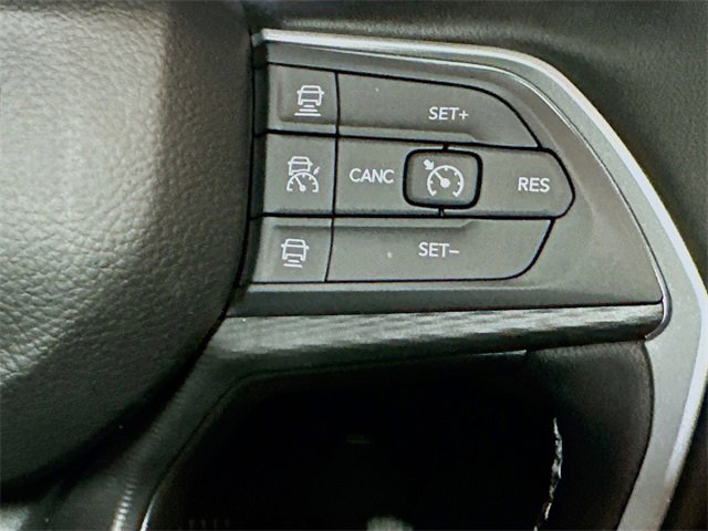 New 2025 Jeep Grand Cherokee Altitude image 29