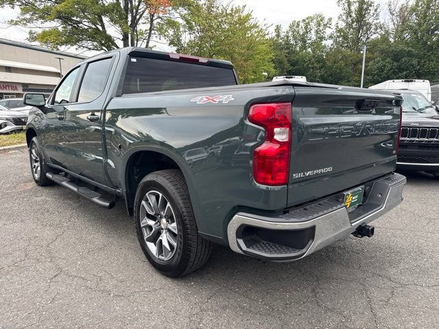 Used 2025 Chevrolet Silverado 1500 LT AWD/4WD image 21