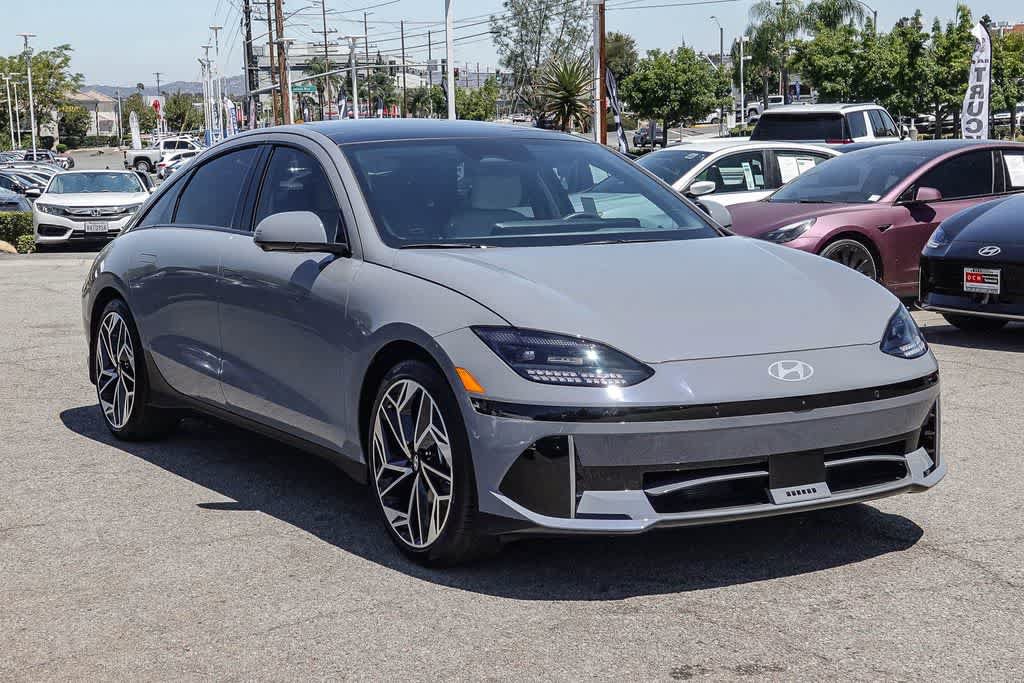 Used 2023 Hyundai Ioniq 6 Limited RWD image 3