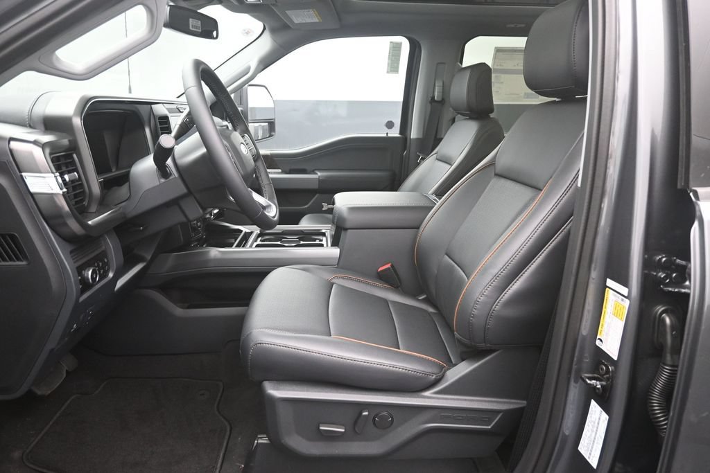 New 2026 Ford F250 Lariat w/ Black Appearance Package AWD/4WD image 18