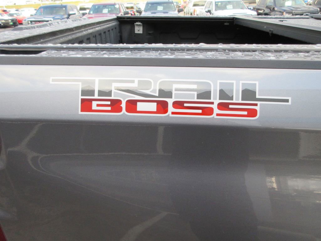 Certified 2019 Chevrolet Silverado 1500 LT Trail Boss image 12