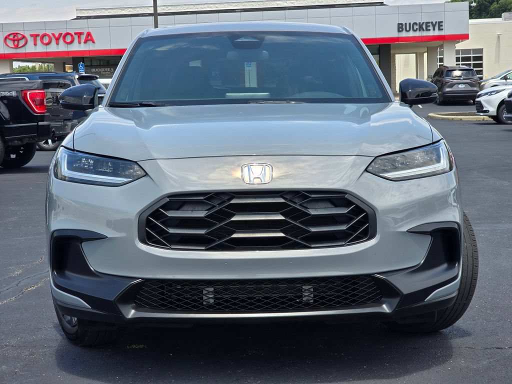 Used 2025 Honda HR-V Sport image 3