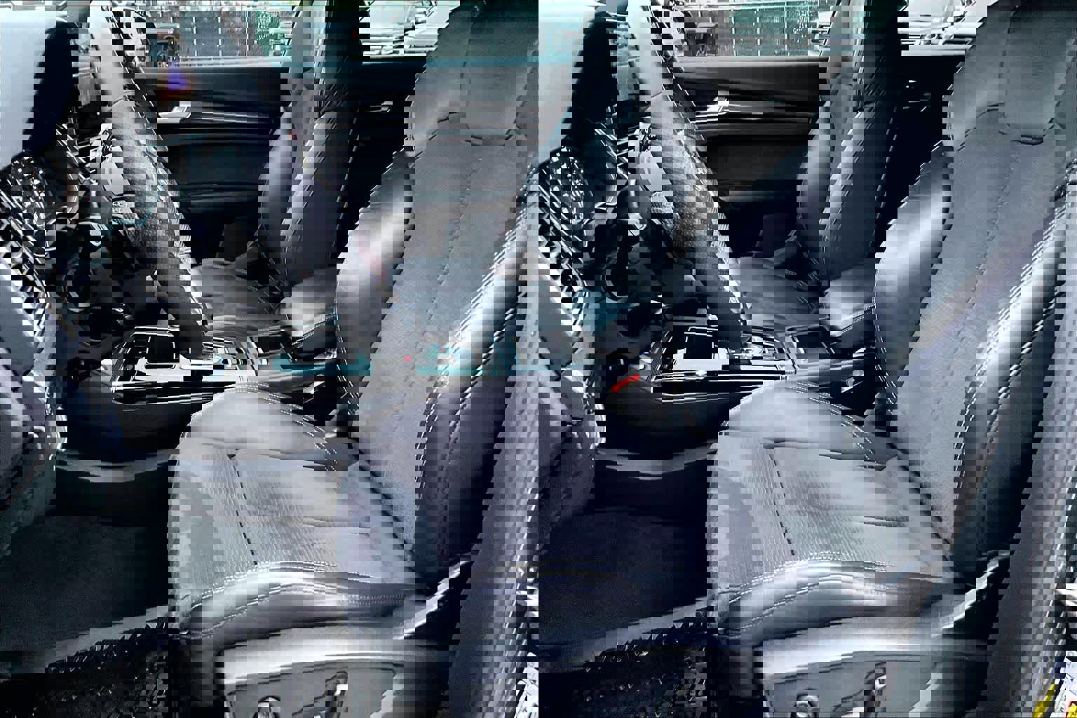 Used 2022 Audi SQ5 Premium image 8