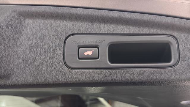 Used 2022 Acura MDX A-Spec image 26