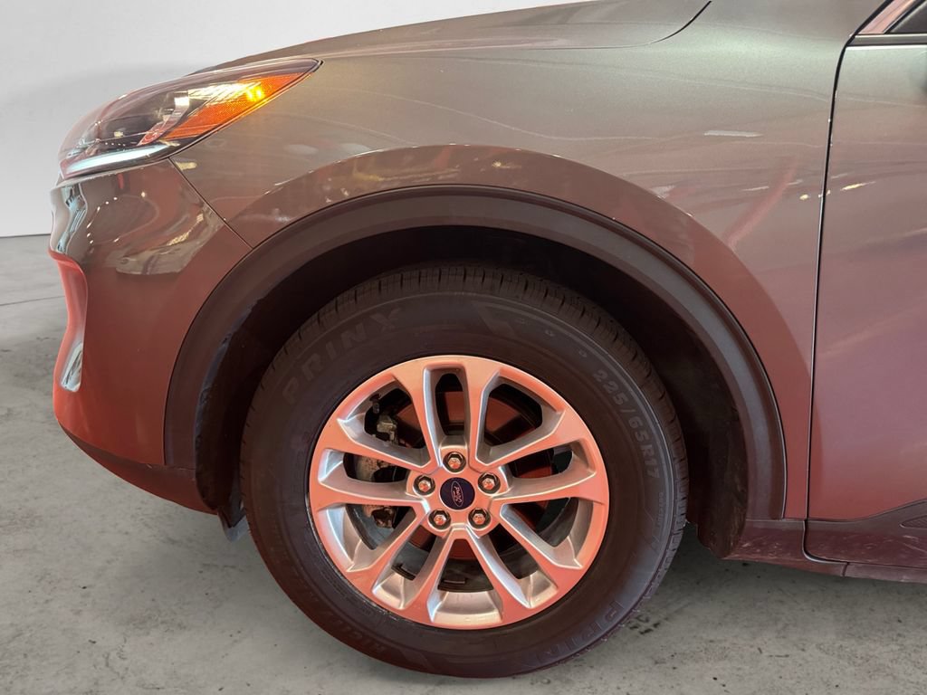 Used 2022 Ford Escape SE w/ Convenience Package FWD image 14