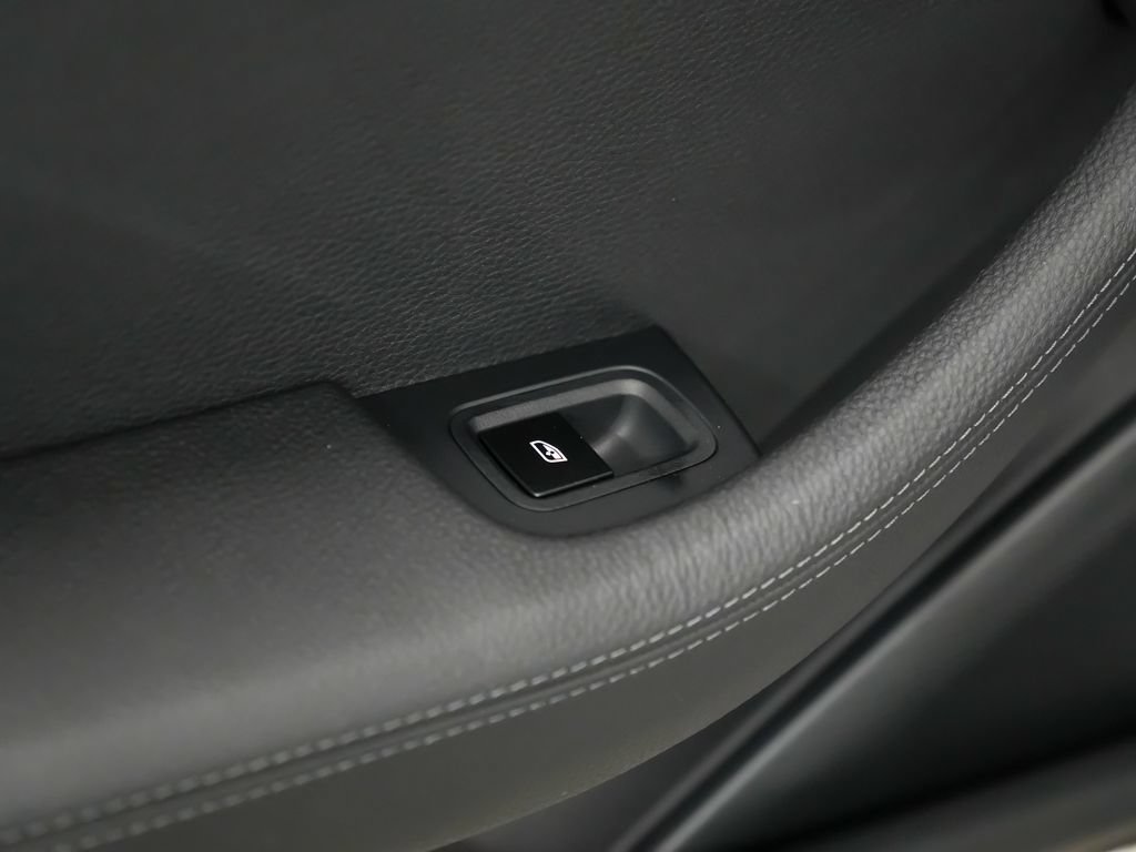 New 2026 Porsche Panamera 4 AWD/4WD image 16