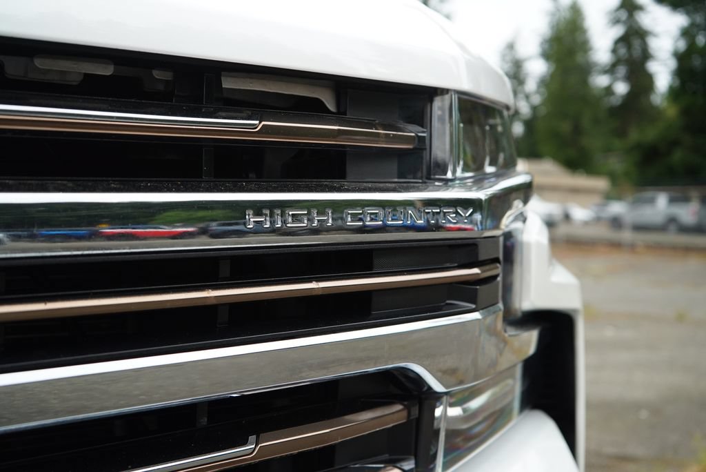 Used 2022 Chevrolet Silverado 1500 High Country AWD/4WD image 38