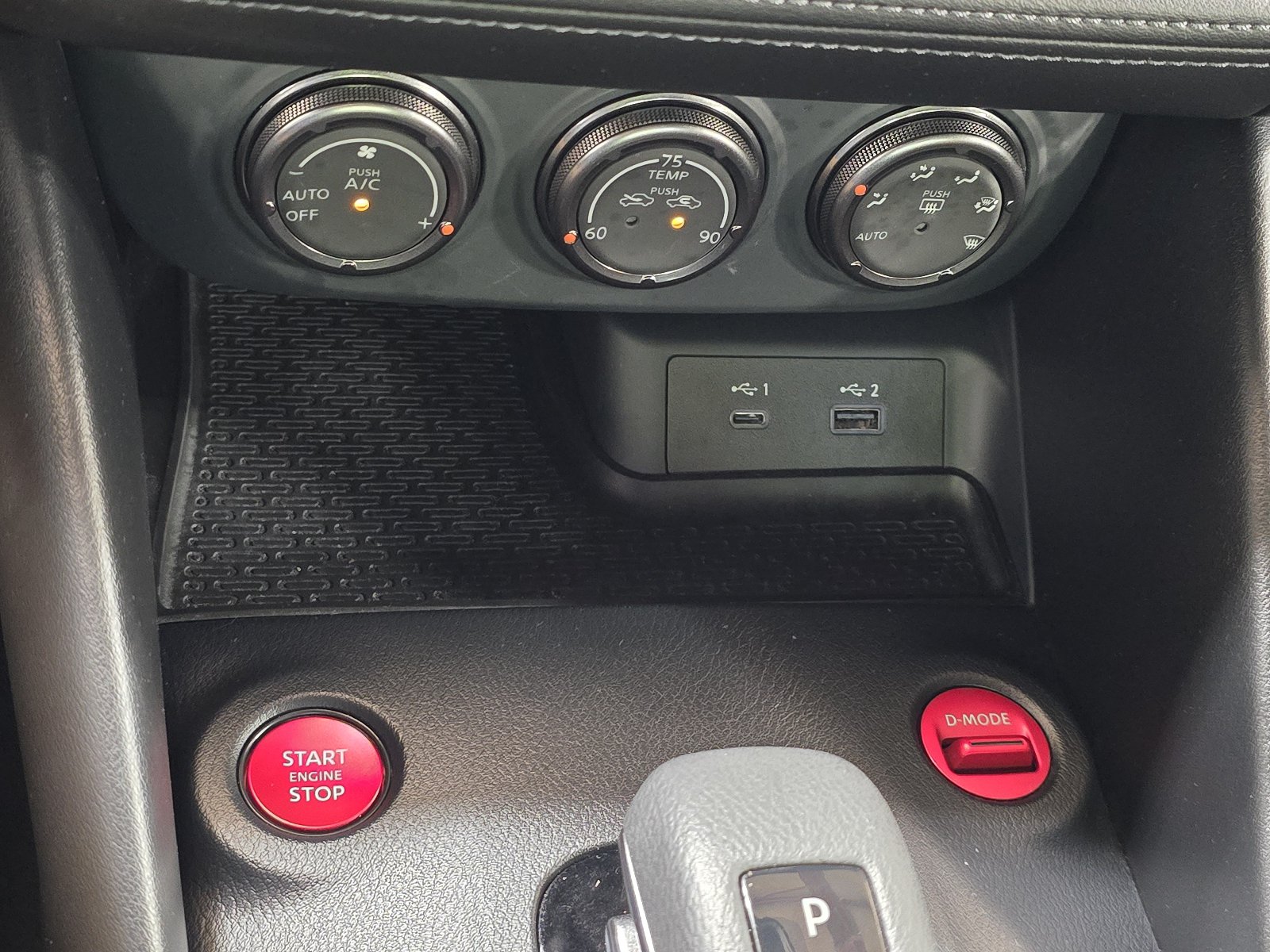 Certified 2025 Nissan Z NISMO w/ Floor Mat Package RWD image 22