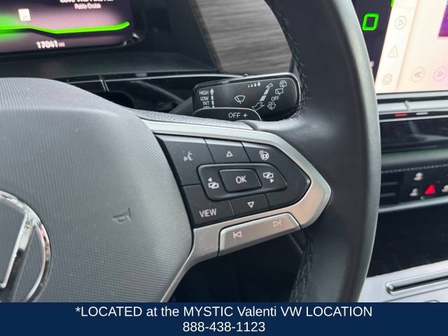 Certified 2024 Volkswagen Atlas SEL Premium R-Line AWD/4WD image 46