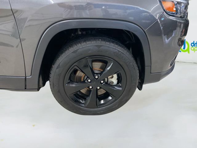 Used 2019 Jeep Cherokee Latitude Plus image 16