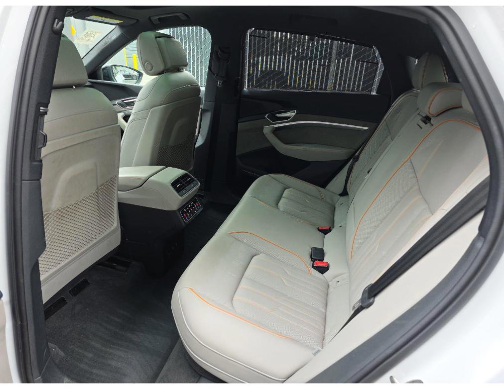 Used 2024 Audi Q8 e-tron Prestige w/ Prestige Package AWD/4WD image 9