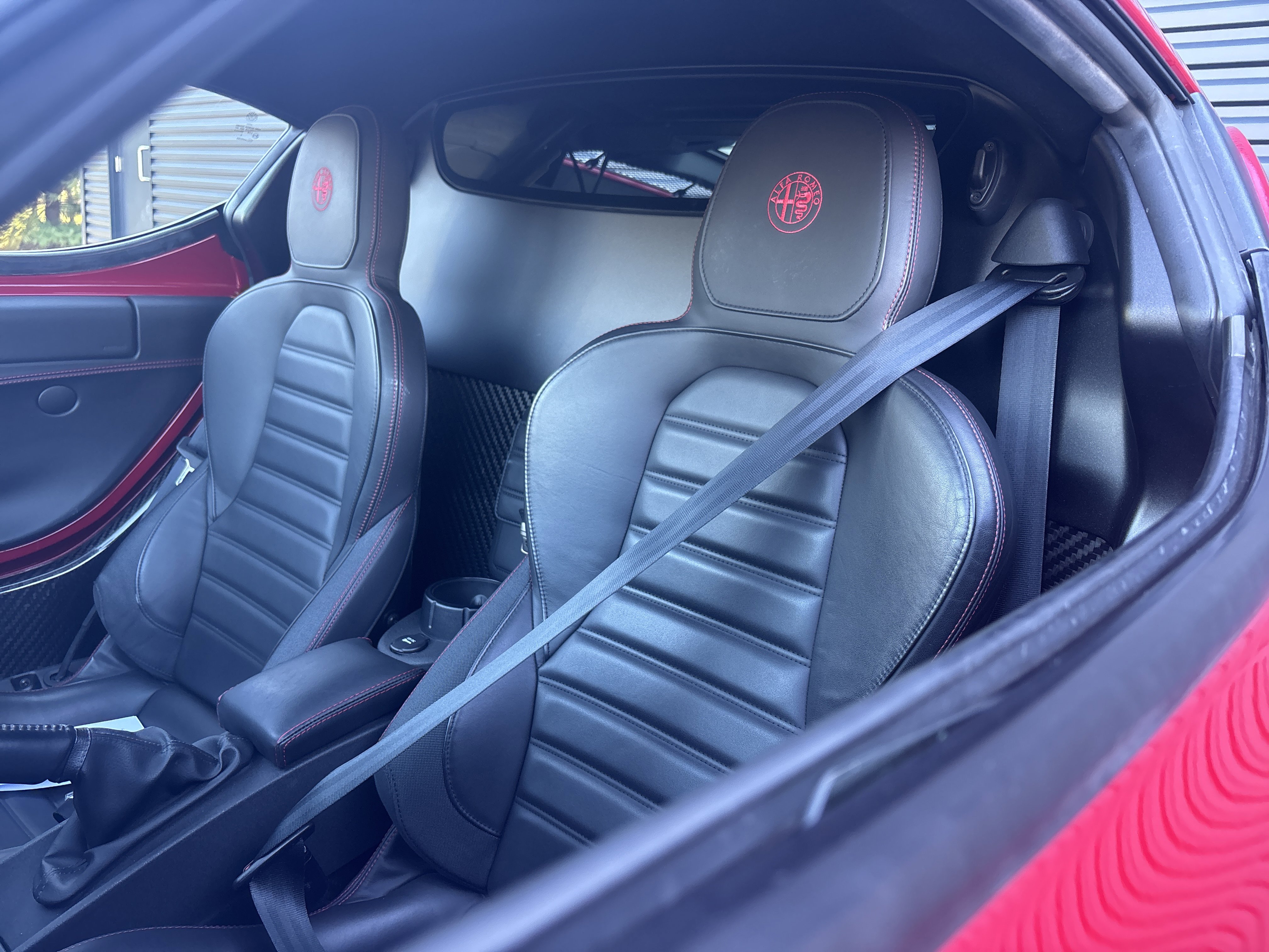 Used 2015 Alfa Romeo 4C Coupe w/ Leather Interior Group image 22