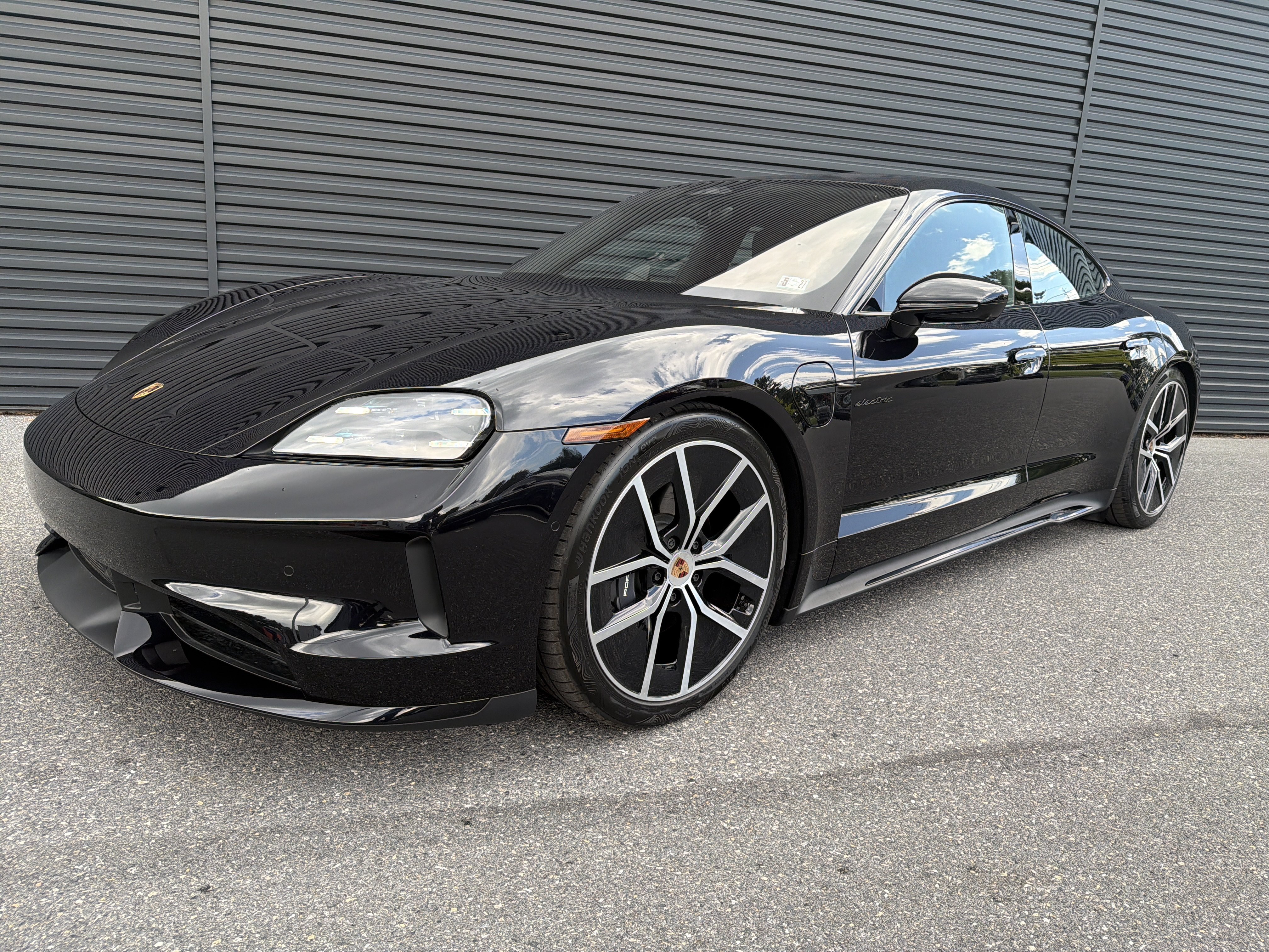 New 2026 Porsche Taycan RWD image 1
