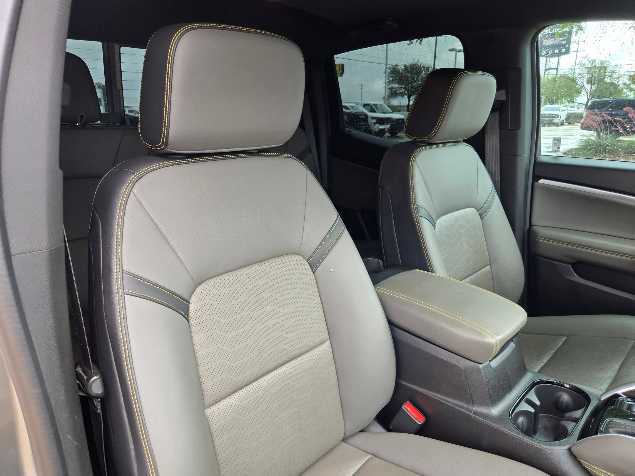 Certified 2023 Chevrolet Colorado ZR2 w/ ZR2 Convenience Package III AWD/4WD image 27