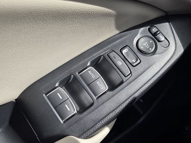 Used 2022 Honda Accord EX-L image 28