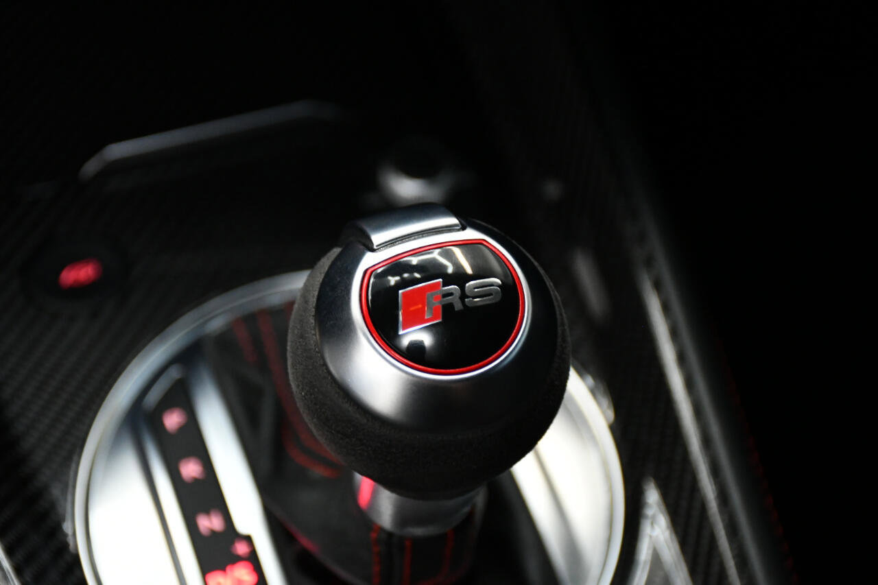 Used 2018 Audi TT RS image 37