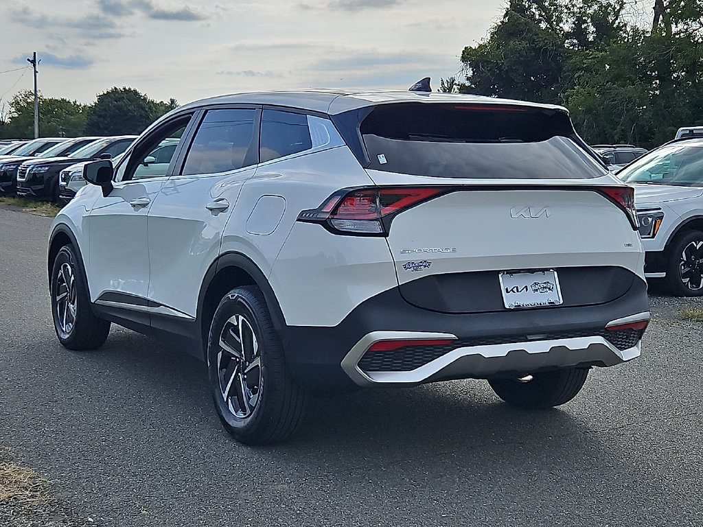 Certified 2023 Kia Sportage LX AWD/4WD image 4