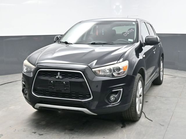 Used 2014 Mitsubishi Outlander Sport SE AWD/4WD image 2