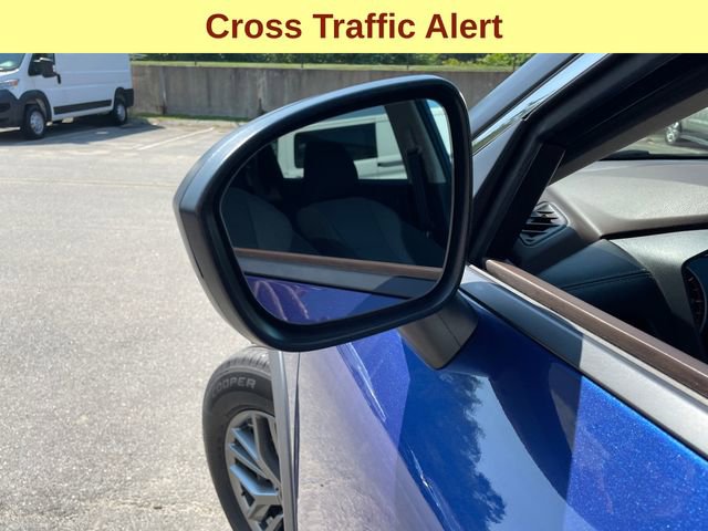 Used 2022 Nissan Rogue S image 8