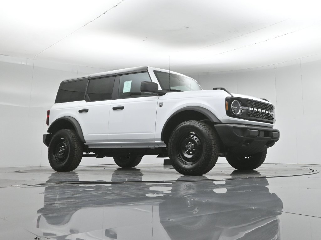 New 2026 Ford Bronco Big Bend AWD/4WD image 3