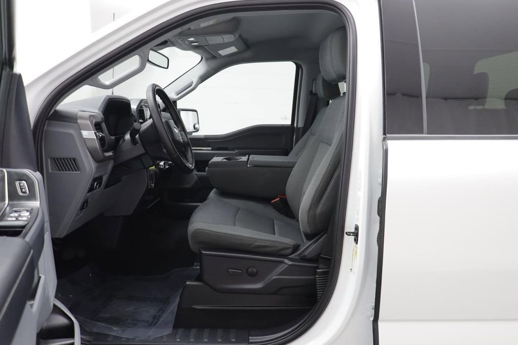 Used 2024 Ford F150 XLT w/ Tow/Haul Package image 8