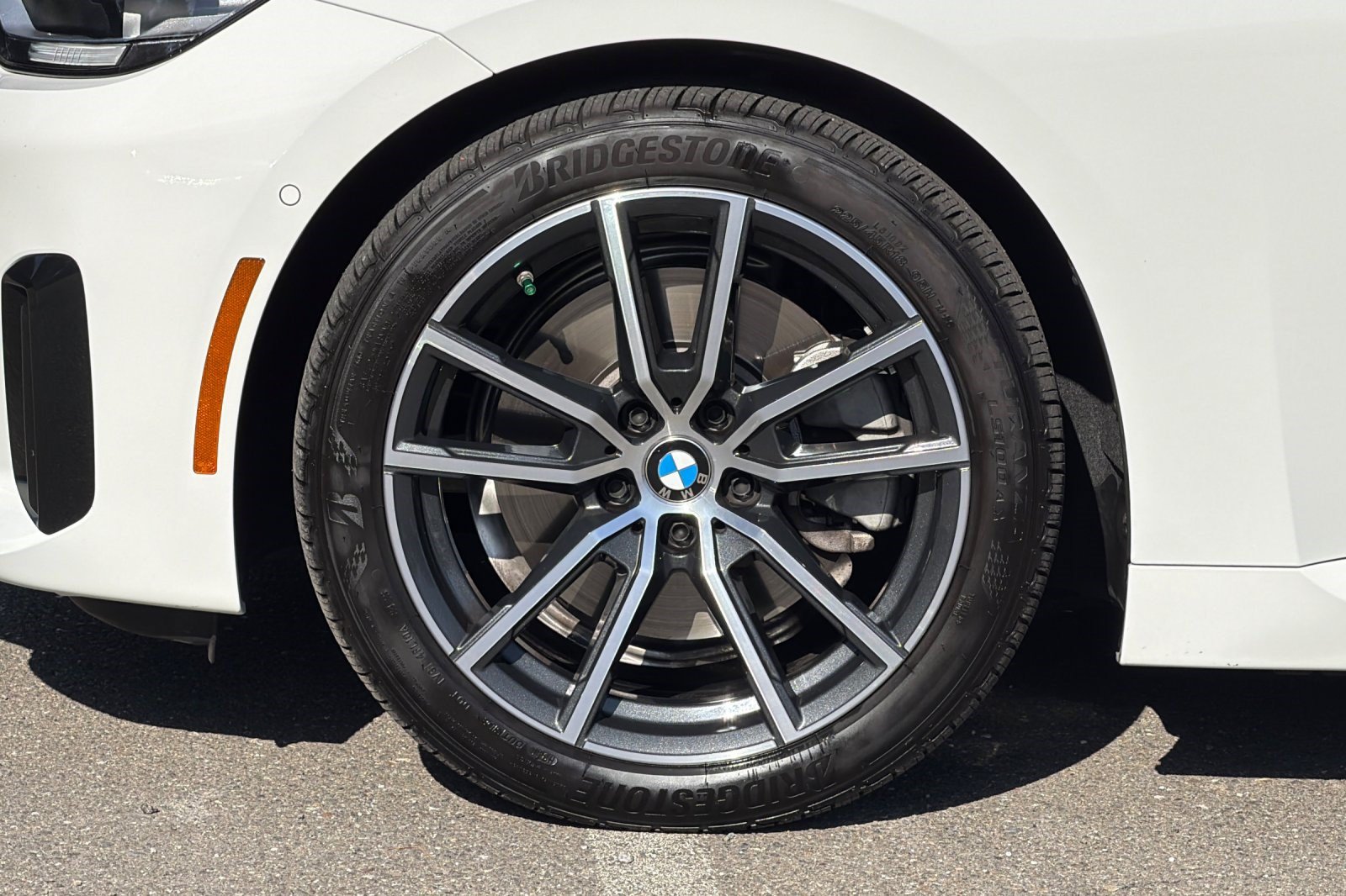 Used 2026 BMW 230i Coupe w/ Convenience Package RWD image 36