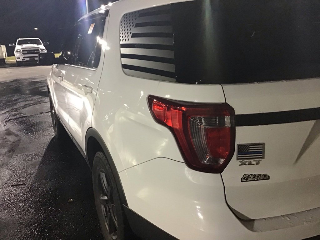 Used 2017 Ford Explorer XLT image 4