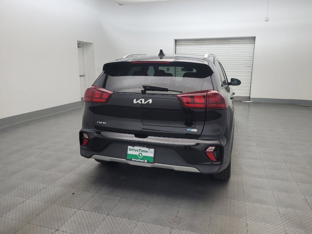 Used 2022 Kia Niro LXS FWD image 7