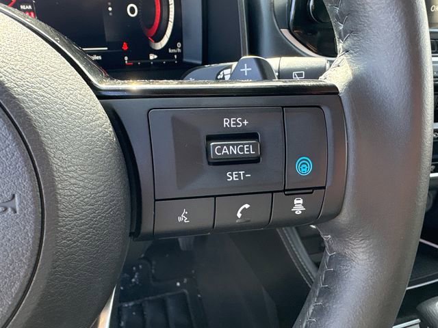 Used 2023 Nissan Rogue Platinum w/ Platinum Premium Package AWD/4WD image 22