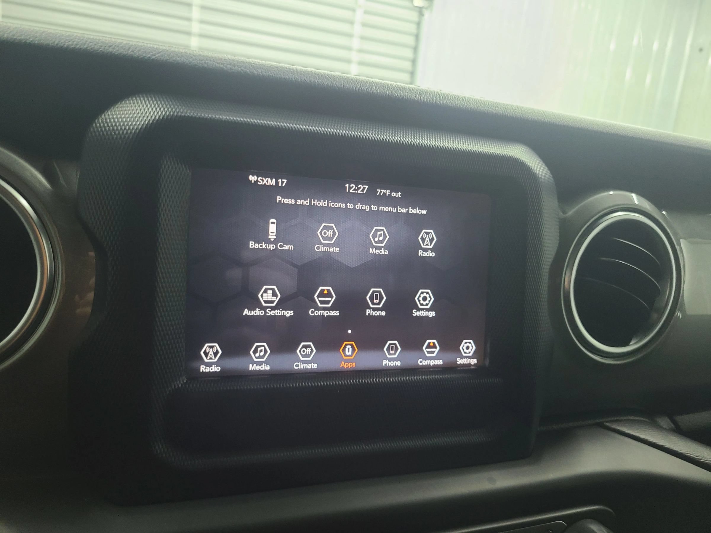 Used 2020 Jeep Wrangler Unlimited Sahara AWD/4WD image 30