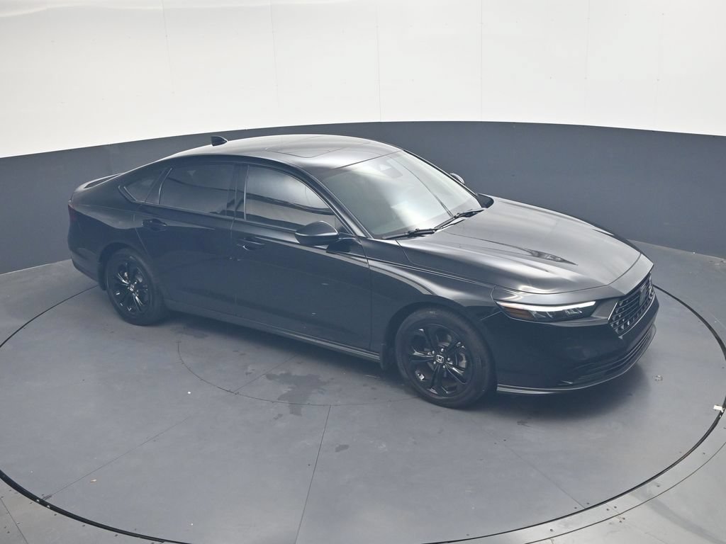 Certified 2025 Honda Accord SE image 16