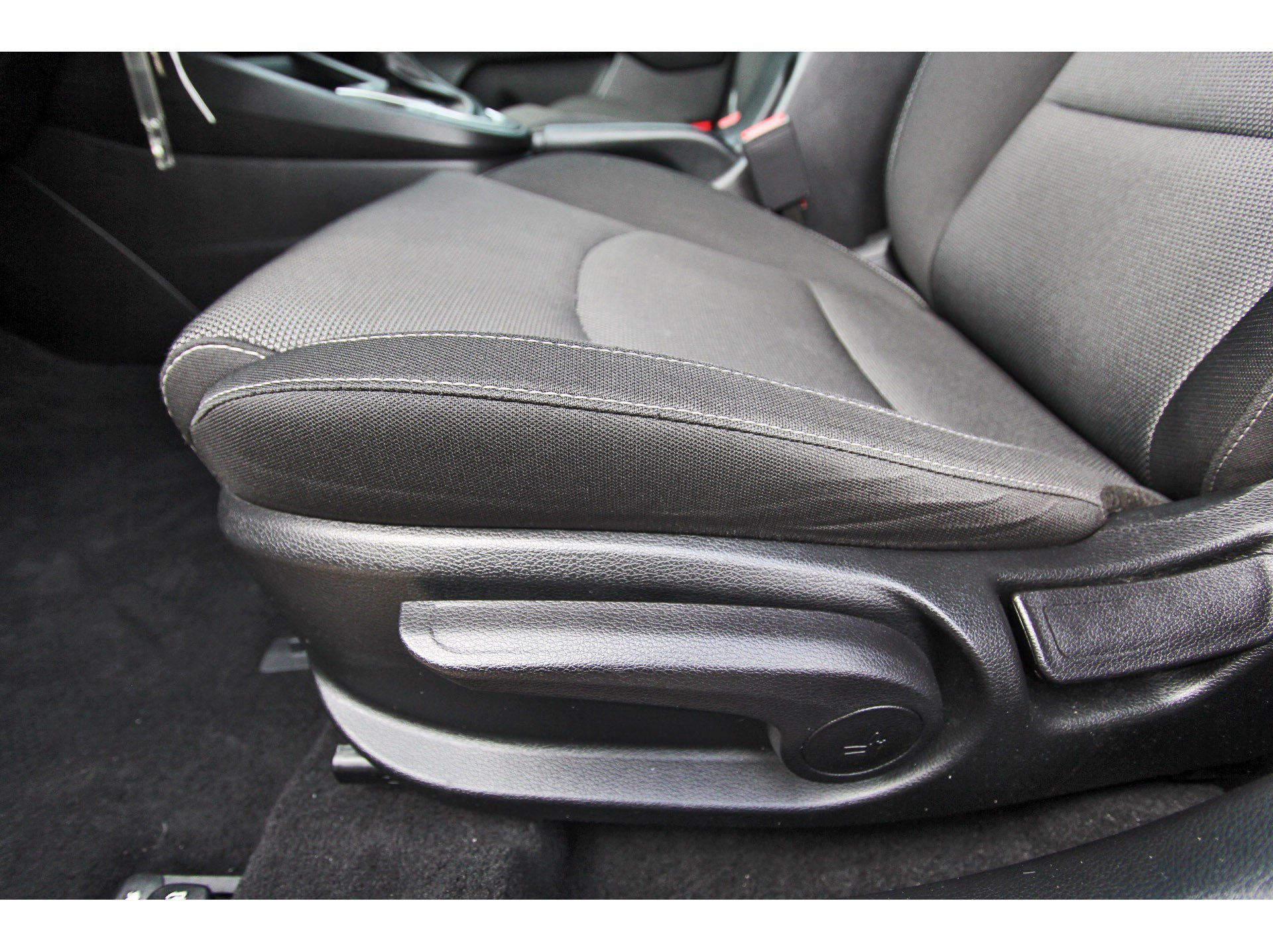 Certified 2023 Kia Forte LXS w/ LXS Technology Package FWD image 29
