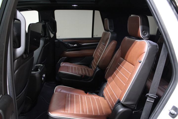 Used 2024 GMC Yukon Denali Ultimate AWD/4WD image 25
