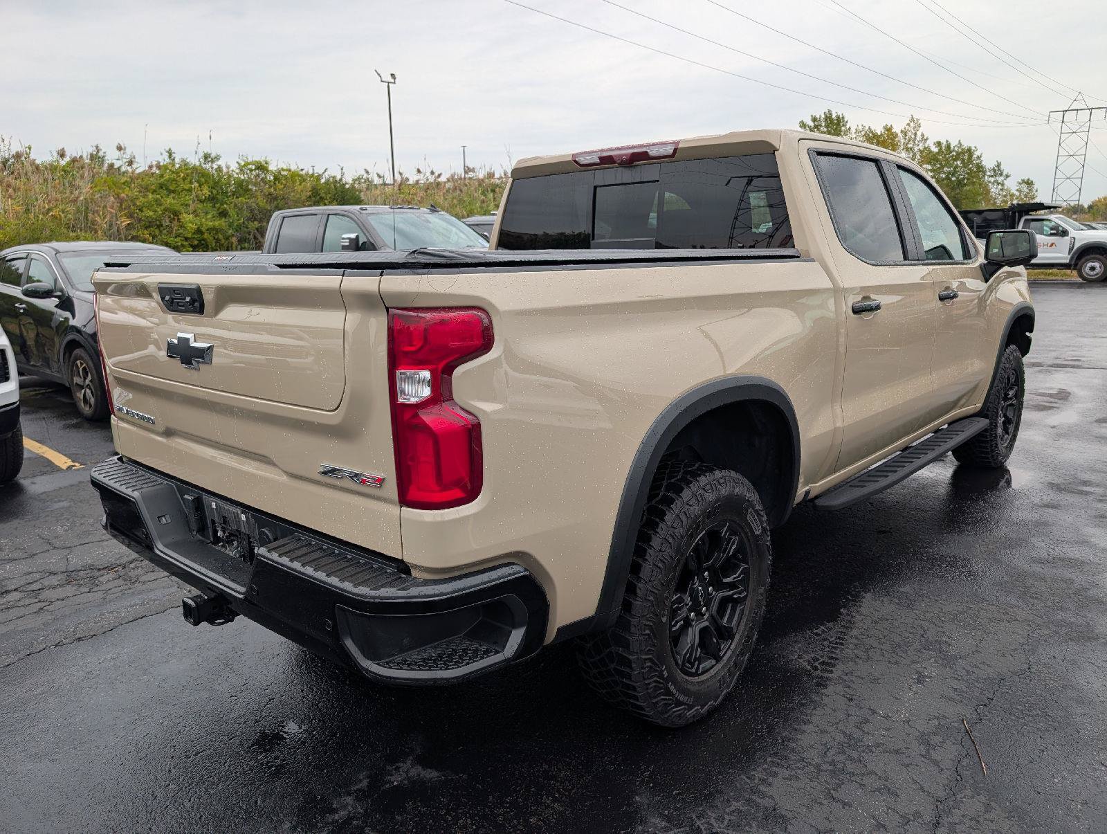 Used 2022 Chevrolet Silverado 1500 ZR2 w/ Technology Package AWD/4WD image 10