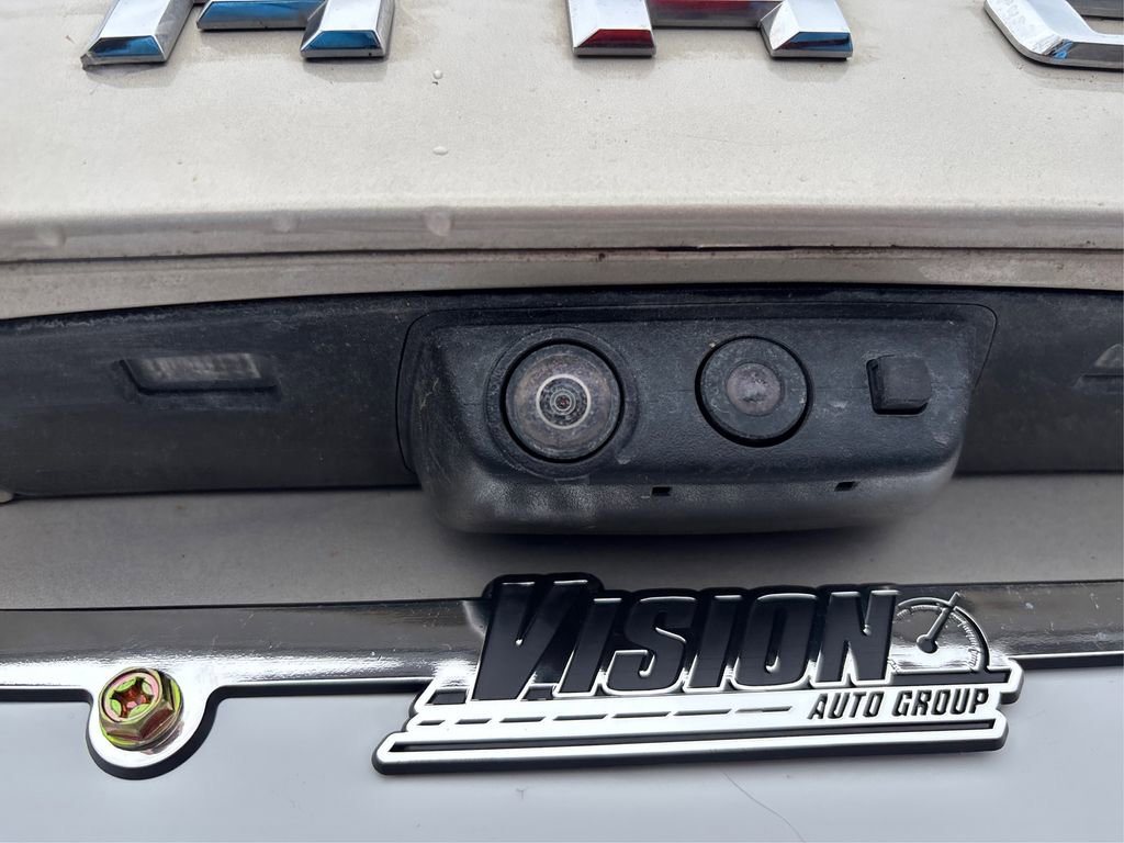 Used 2023 Chevrolet Tahoe Premier w/ Premium Package 2 image 18