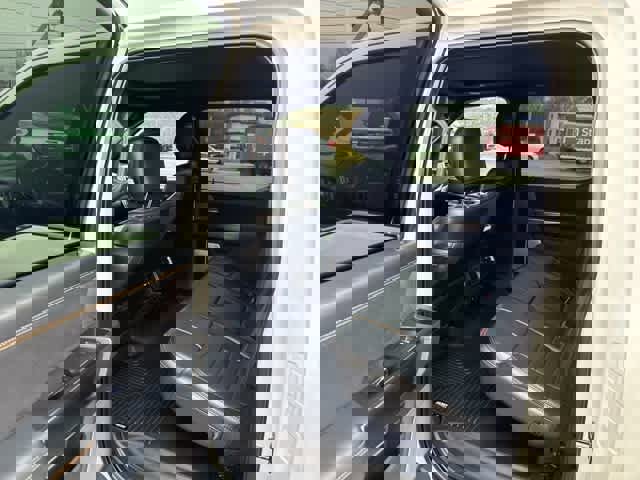 Used 2021 Ford F150 Platinum w/ Equipment Group 701A High image 12