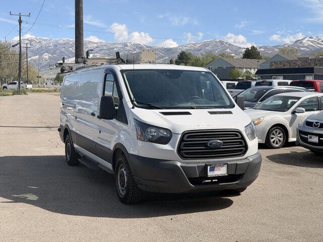 Used 2018 Ford Transit 250 148 Low Roof image 2