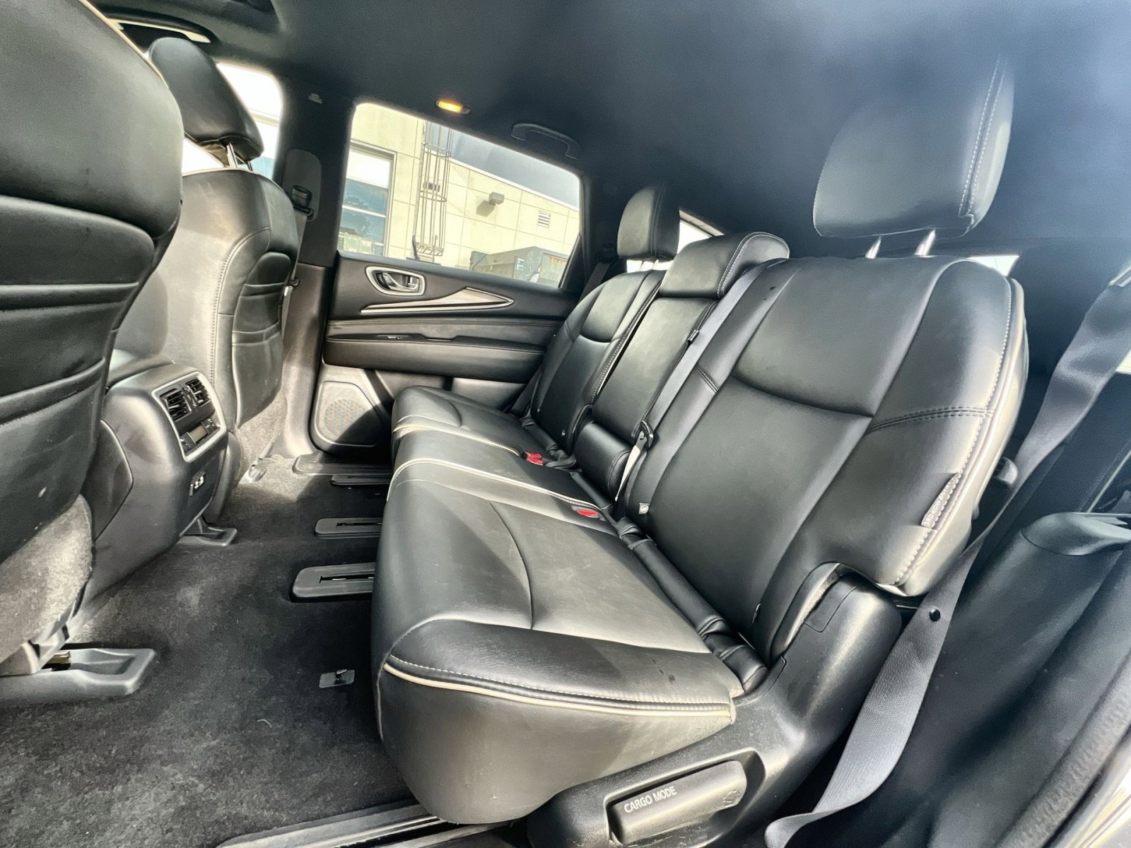 Used 2020 INFINITI QX60 Luxe w/ Edition 30 Essential Package image 25