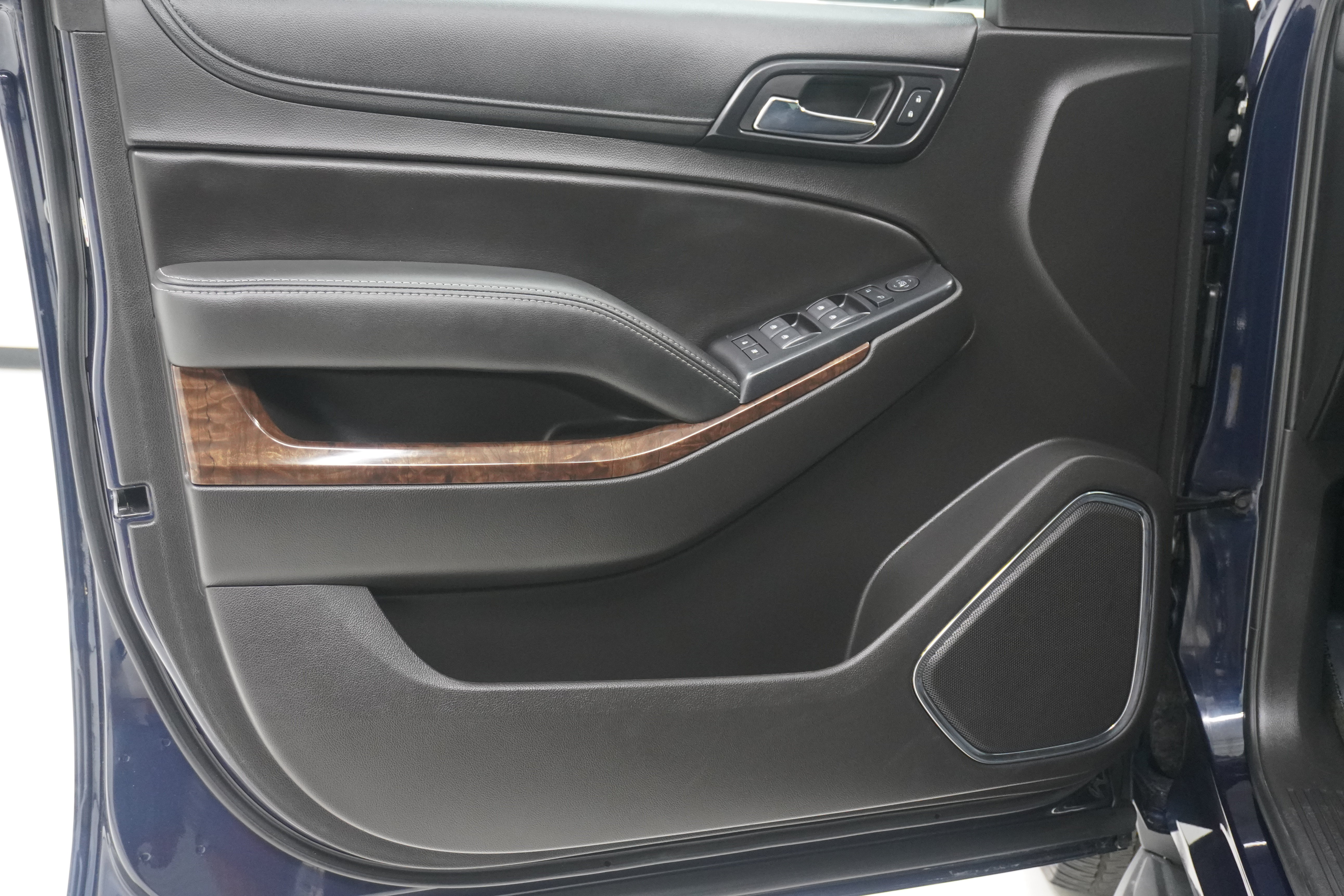Used 2017 Chevrolet Tahoe LS RWD image 15