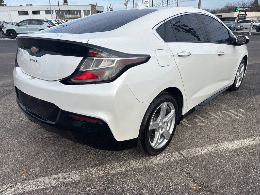 Used 2017 Chevrolet Volt LT w/ Comfort Package image 7