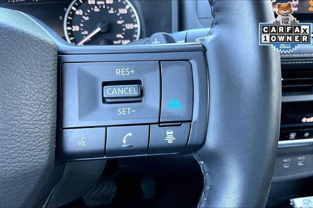 Used 2025 Nissan Rogue SV AWD/4WD image 19