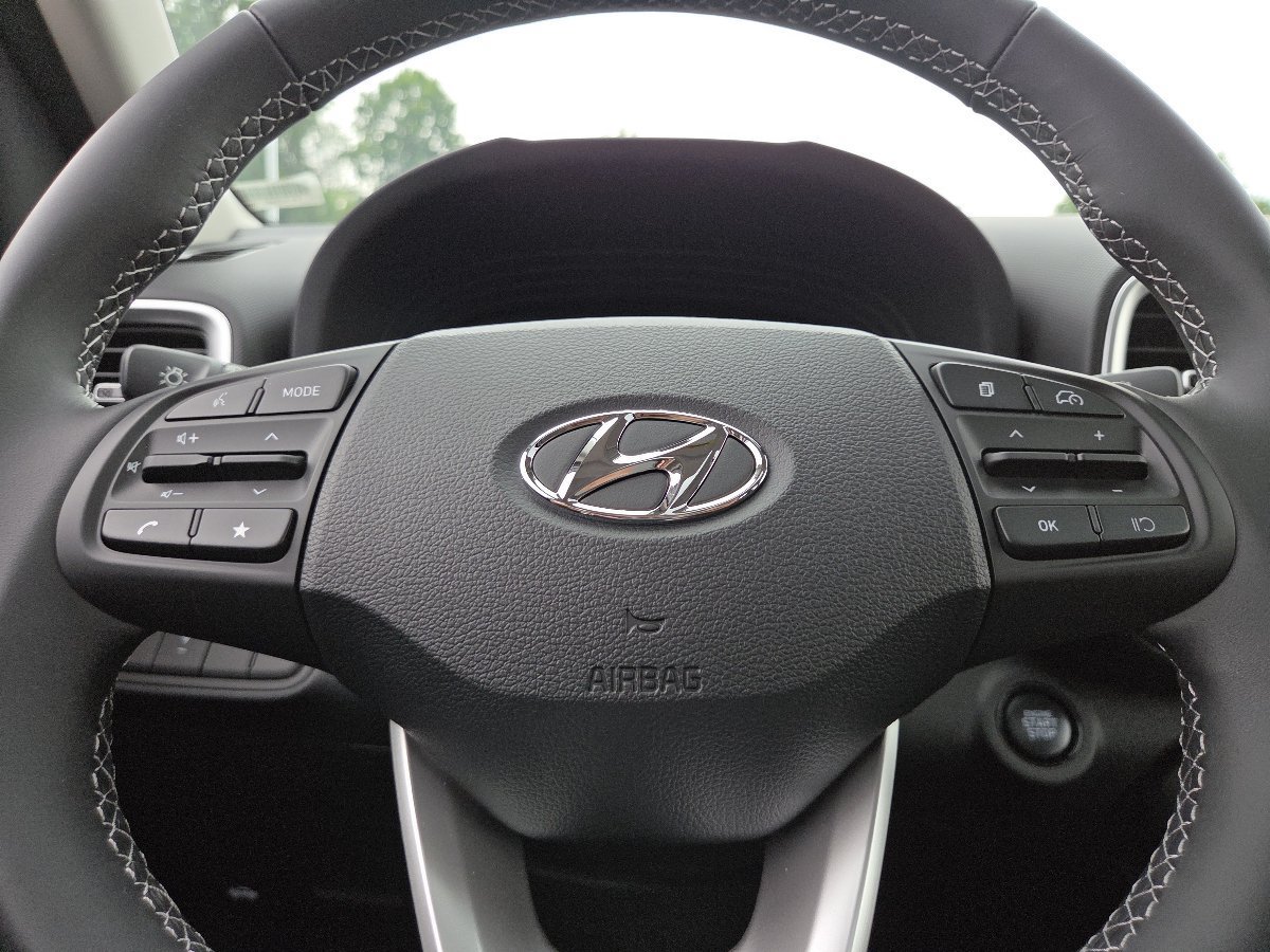 New 2026 Hyundai Venue SEL FWD image 29
