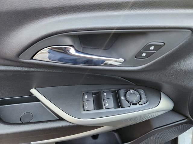 New 2026 Chevrolet Trax LS w/ LS Convenience Package image 12