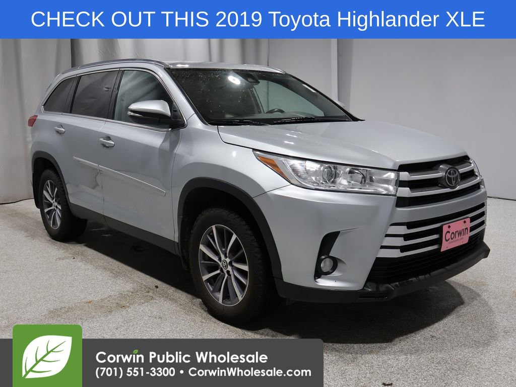 Used 2019 Toyota Highlander XLE